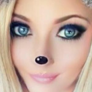 Meet your Posher, Chrystal